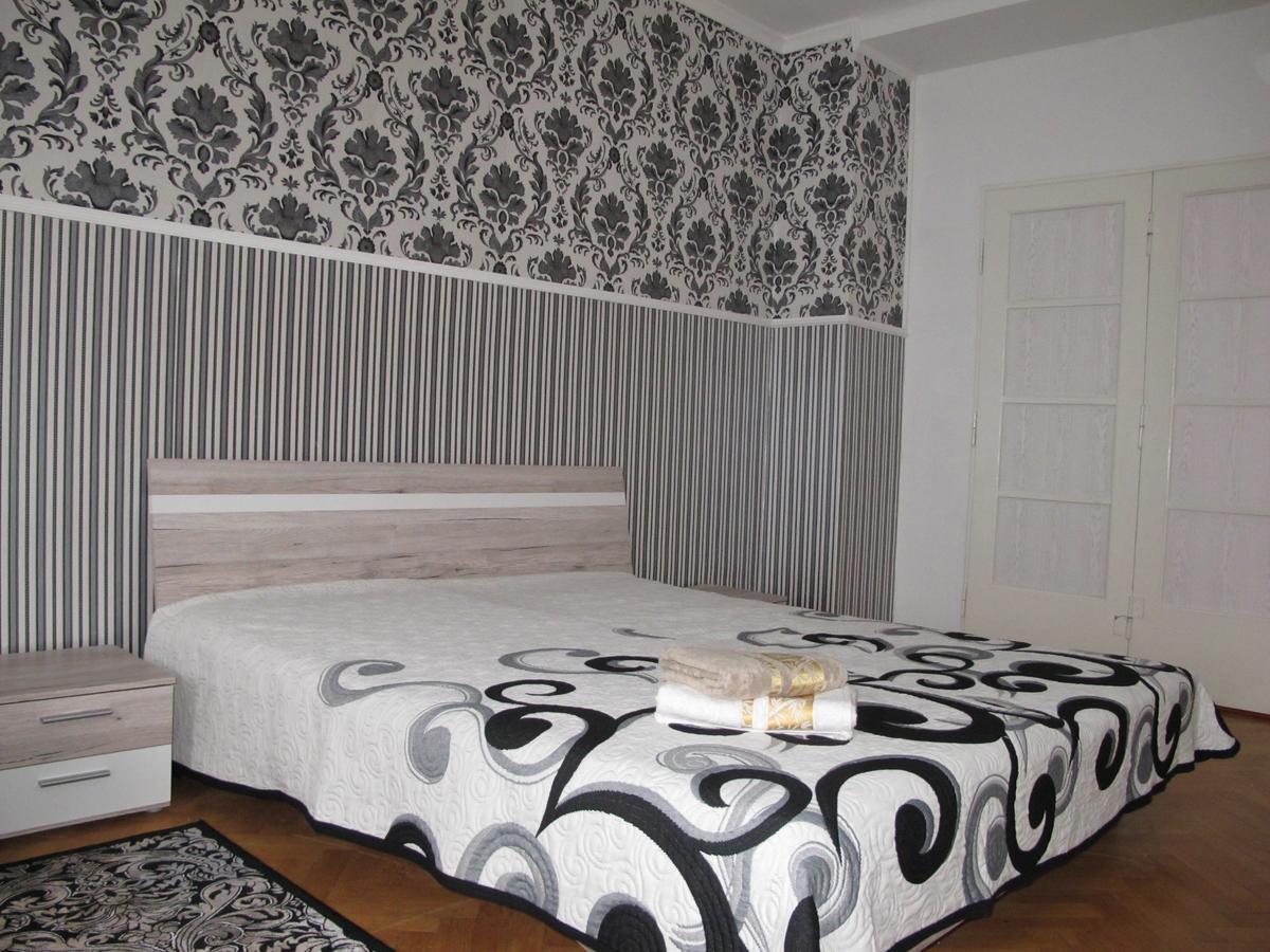 Arabesque Accommodation Prague Ngoại thất bức ảnh