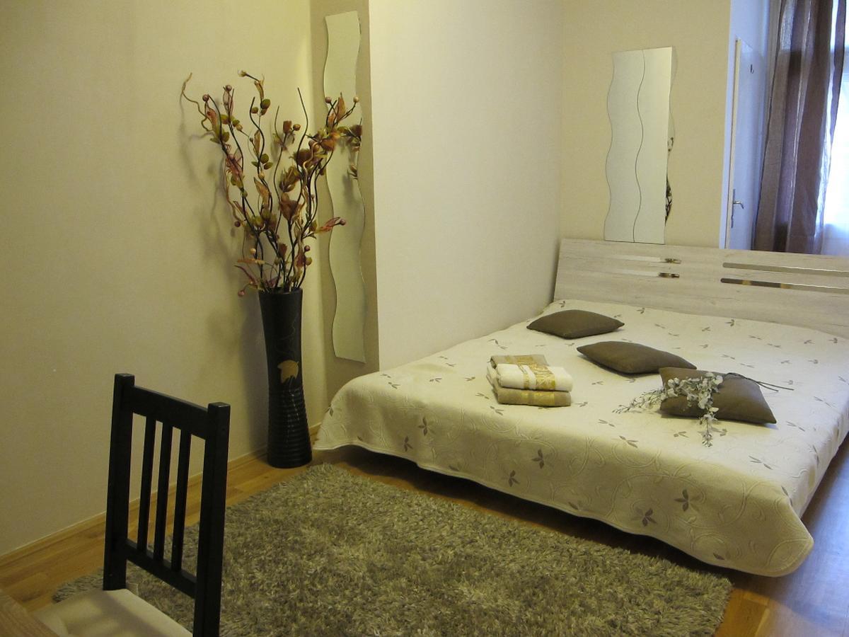 Arabesque Accommodation Prague Ngoại thất bức ảnh